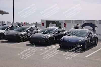 media/Oct-19-2025-Speed Ventures (Sun) [[a6e7fe67be]]/Around the Pits/